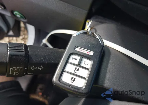 2017 Honda Ridgeline Rtl-E z USA, uszkodzony, nr VIN 5FPYK3F78HB034887